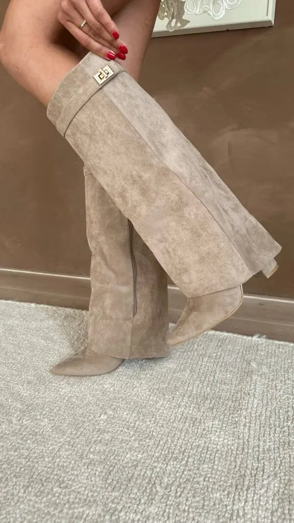 Modische Wildleder-Stiefel für Damen – Beige & stylisch