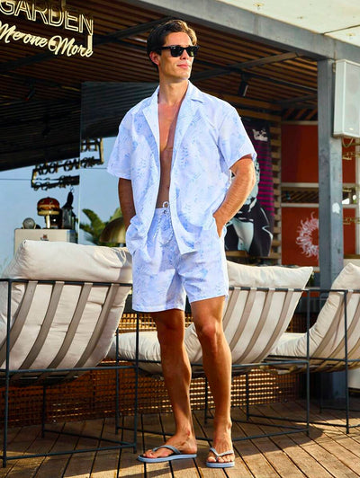 Johann – Herren Set Mit Pflanzenhemd Und Shorts Strandurlaub