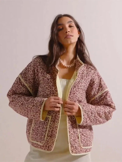 Jacke mit Blumenmuster und femininer Ausstrahlung für Frauen