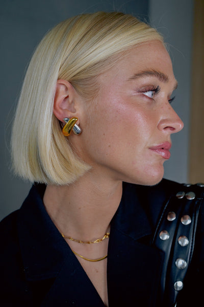 Goldene und Silberne Cross Over Ohrringe Für Frauen