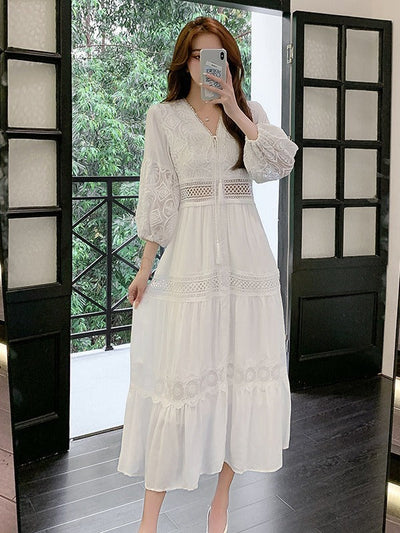 Esmeralda | Romantisches Maxikleid mit edler Spitzenverarbeitung