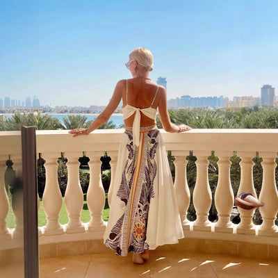 Silia - Langes Sommerkleid mit offenem Rücken und bedruckt