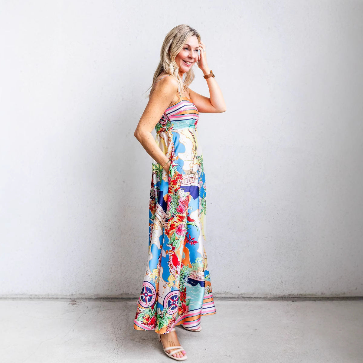 Stina - Lange Kleider mit hoher Taille und Trägern