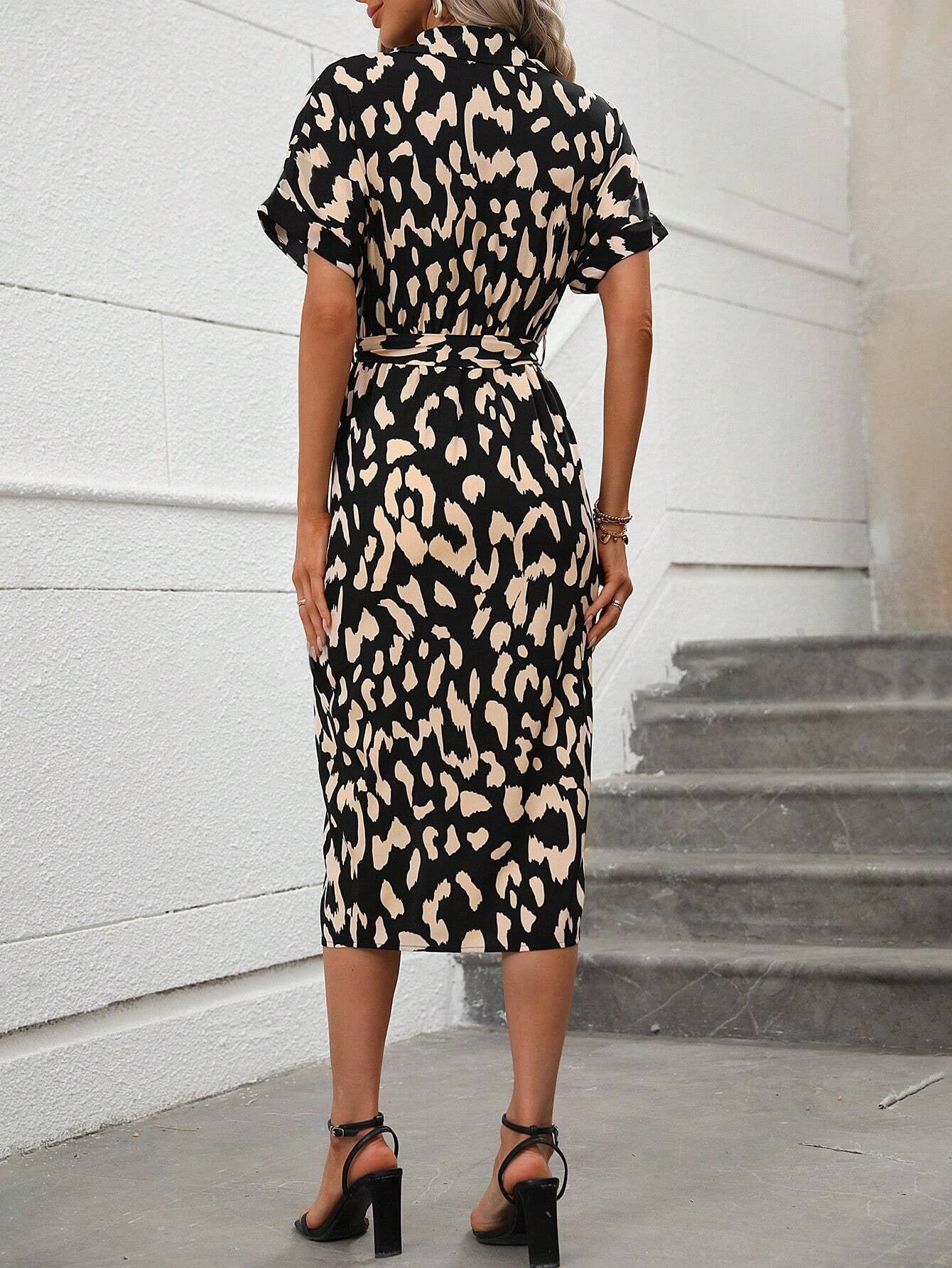 Midikleid mit Tiermuster und Schlitz vorne - Julieta