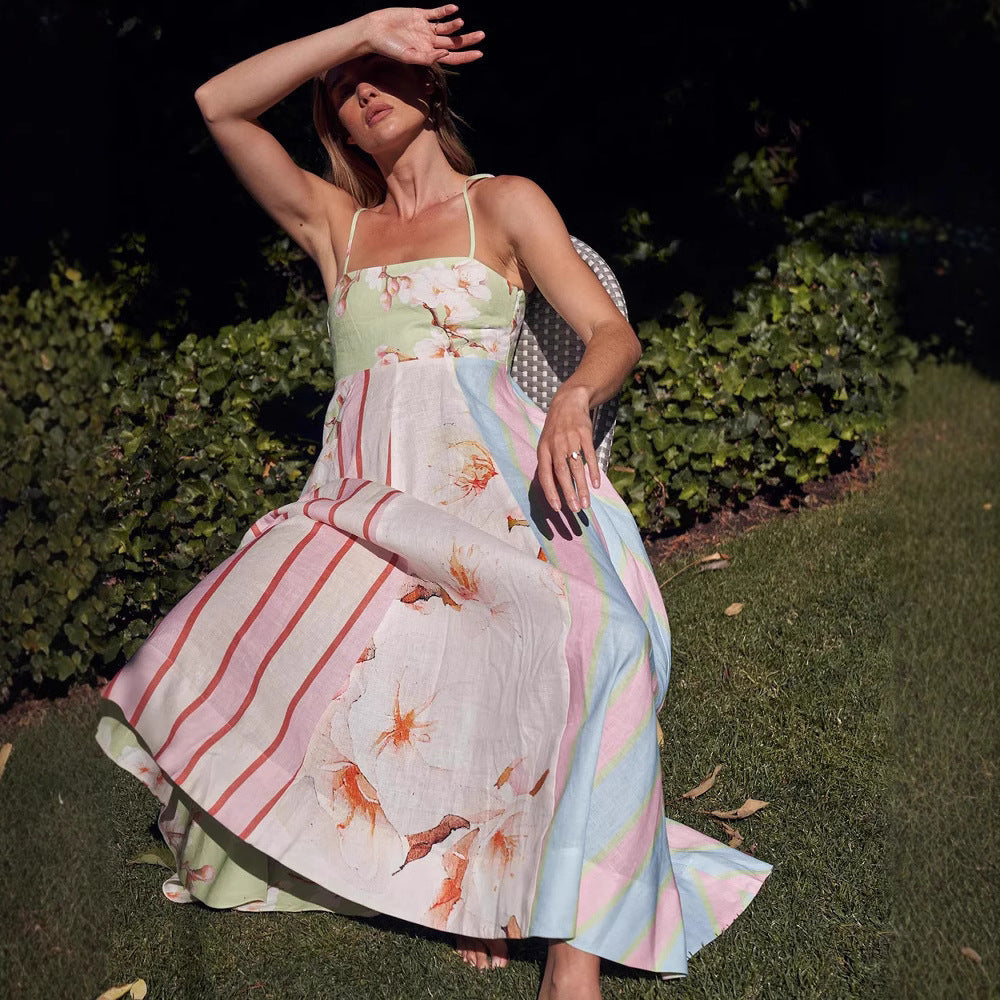 Veronika - Sommerkleid mit Graffiti-Druck und Riemen