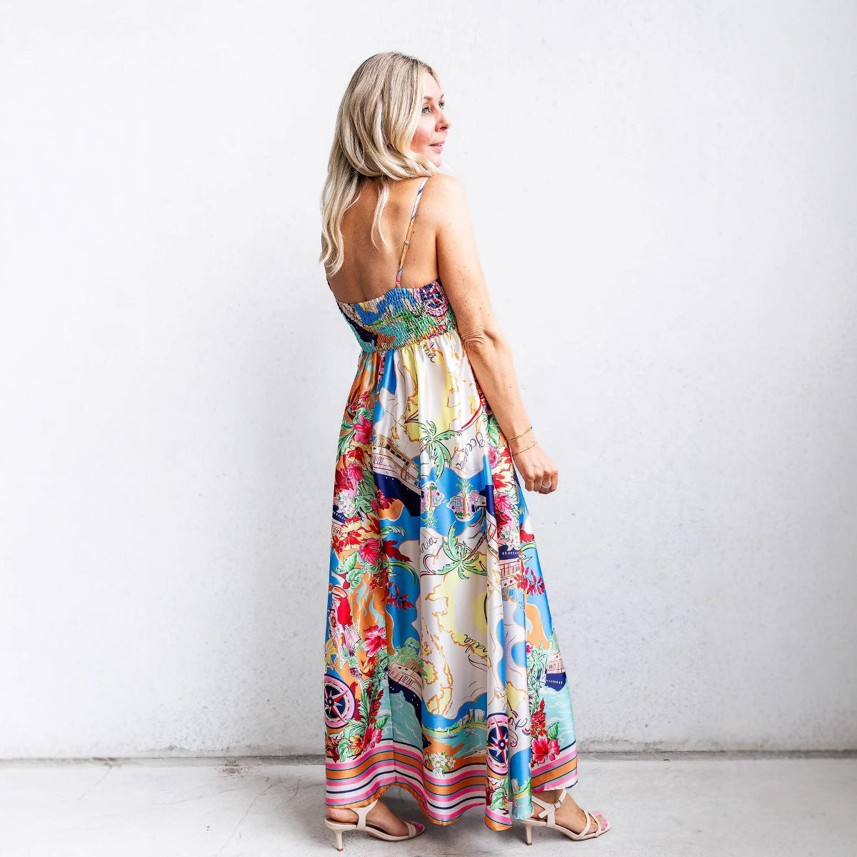 Stina - Lange Kleider mit hoher Taille und Trägern