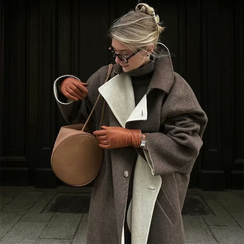 Belia | Zweifarbiger Trenchcoat mit Oversize-Flair