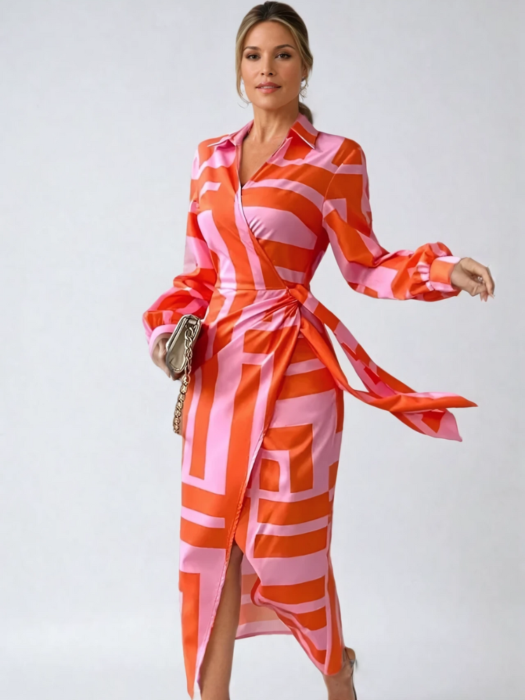 Brandt & Belle | Polo-Kragen V-Ausschnitt Midi-Kleid mit Seitenschlitz