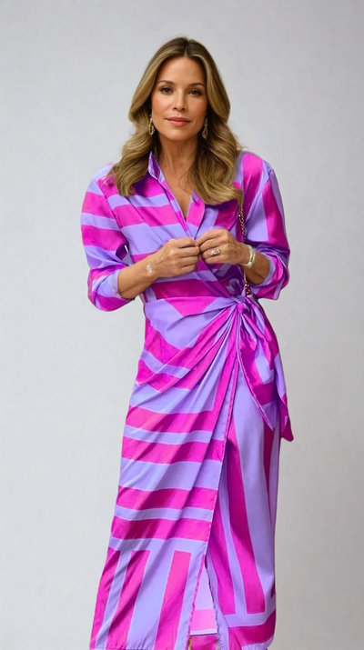 Brandt & Belle | Polo-Kragen V-Ausschnitt Midi-Kleid mit Seitenschlitz