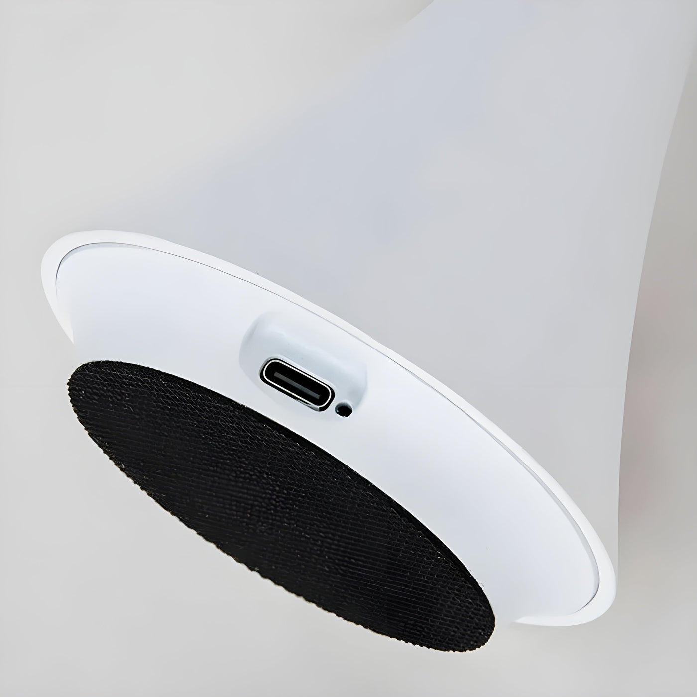 GlideGlow Light – Tragbare USB-Lade-Nachtlampe