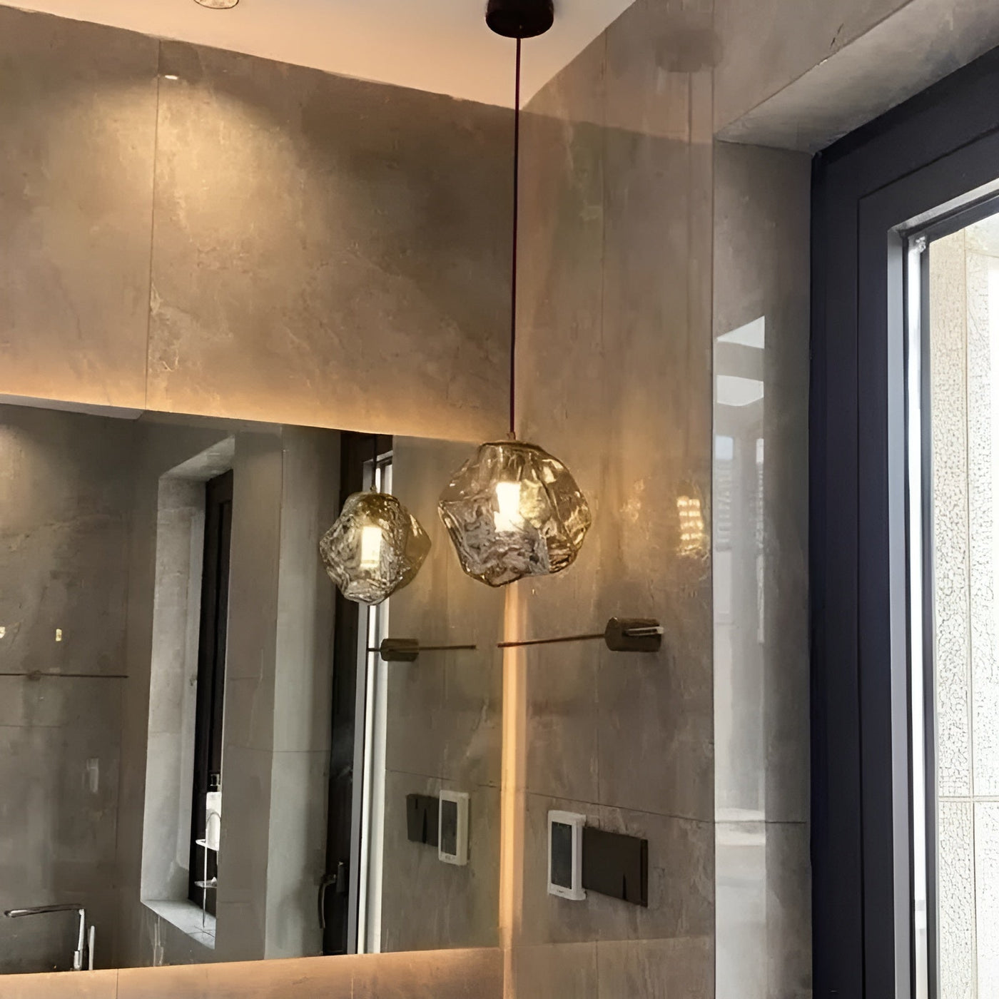 LavaGlow Light - Kreative Lava Pendelleuchte