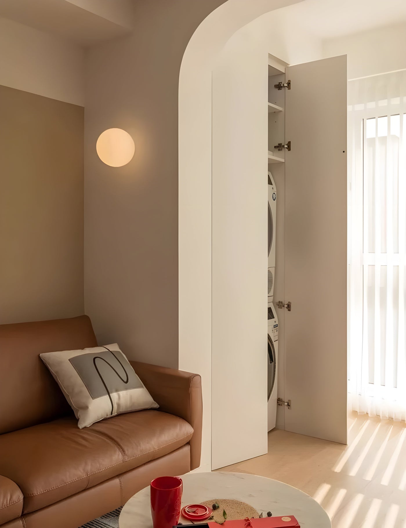 AeroBeam Light - Modern Runde Glas Wandleuchte