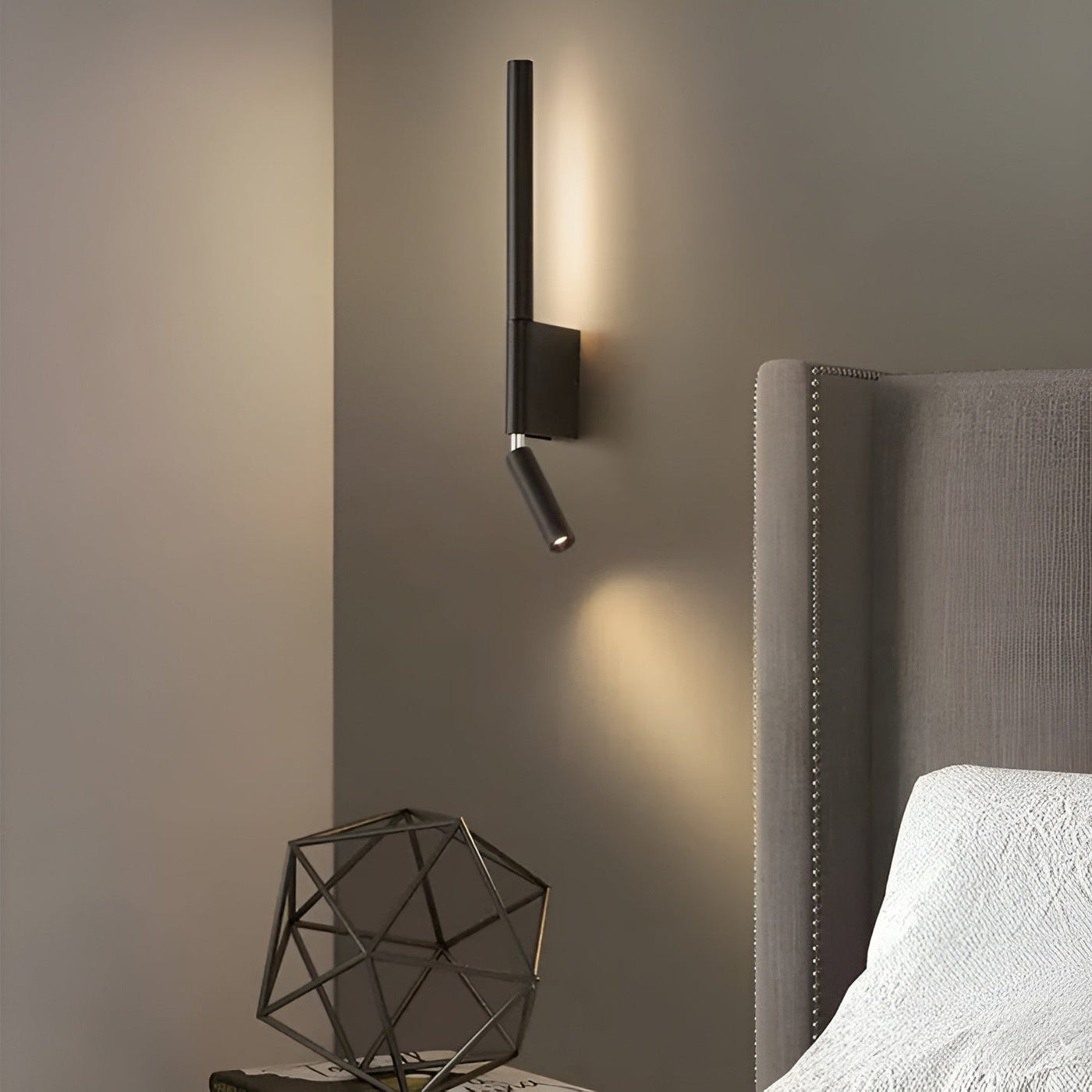 AetherArc Lampe - Verstellbare 360-Grad-Rotations-Wandlampe