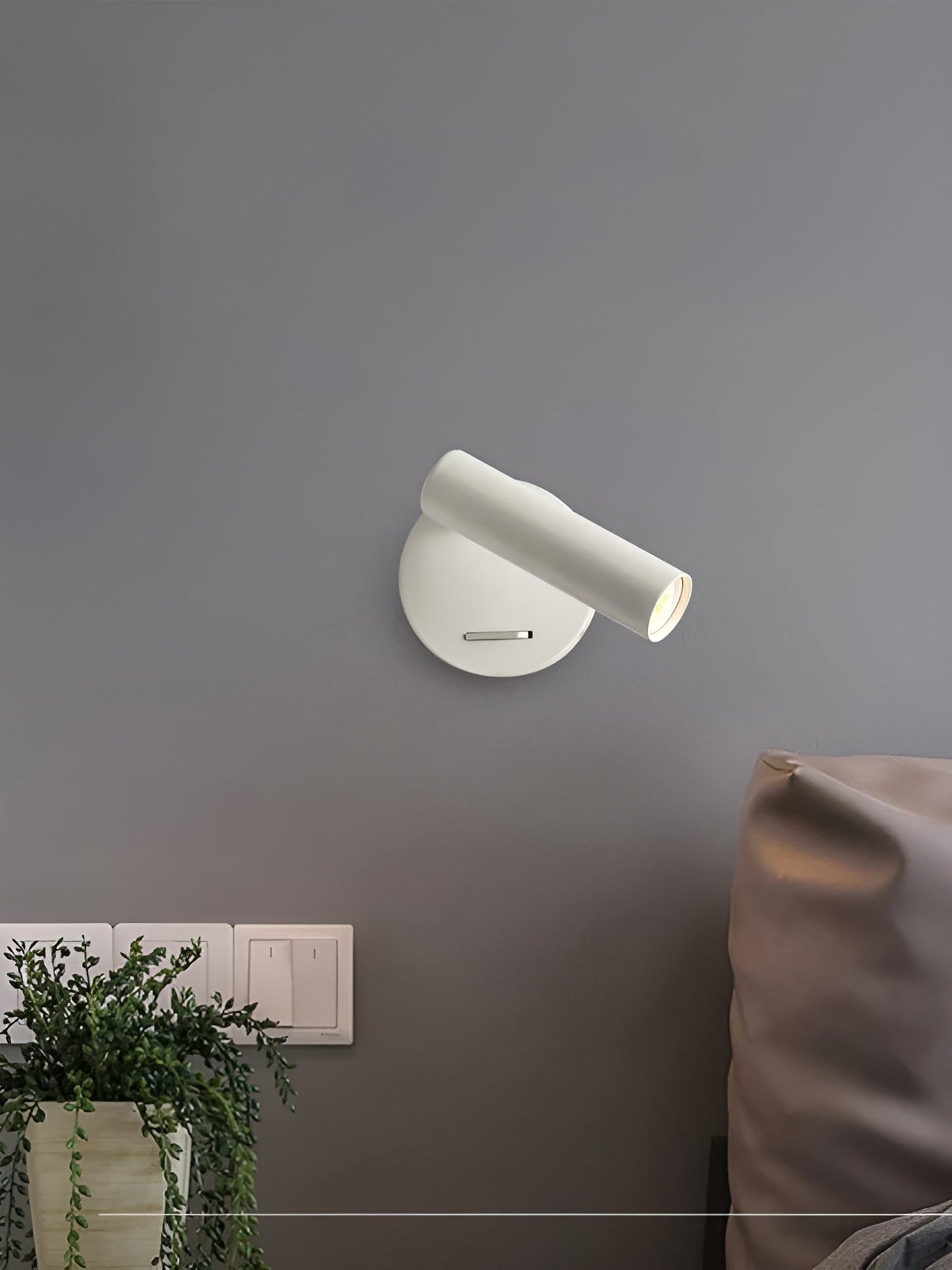 AetherArc Lampe - Verstellbare 360-Grad-Rotations-Wandlampe