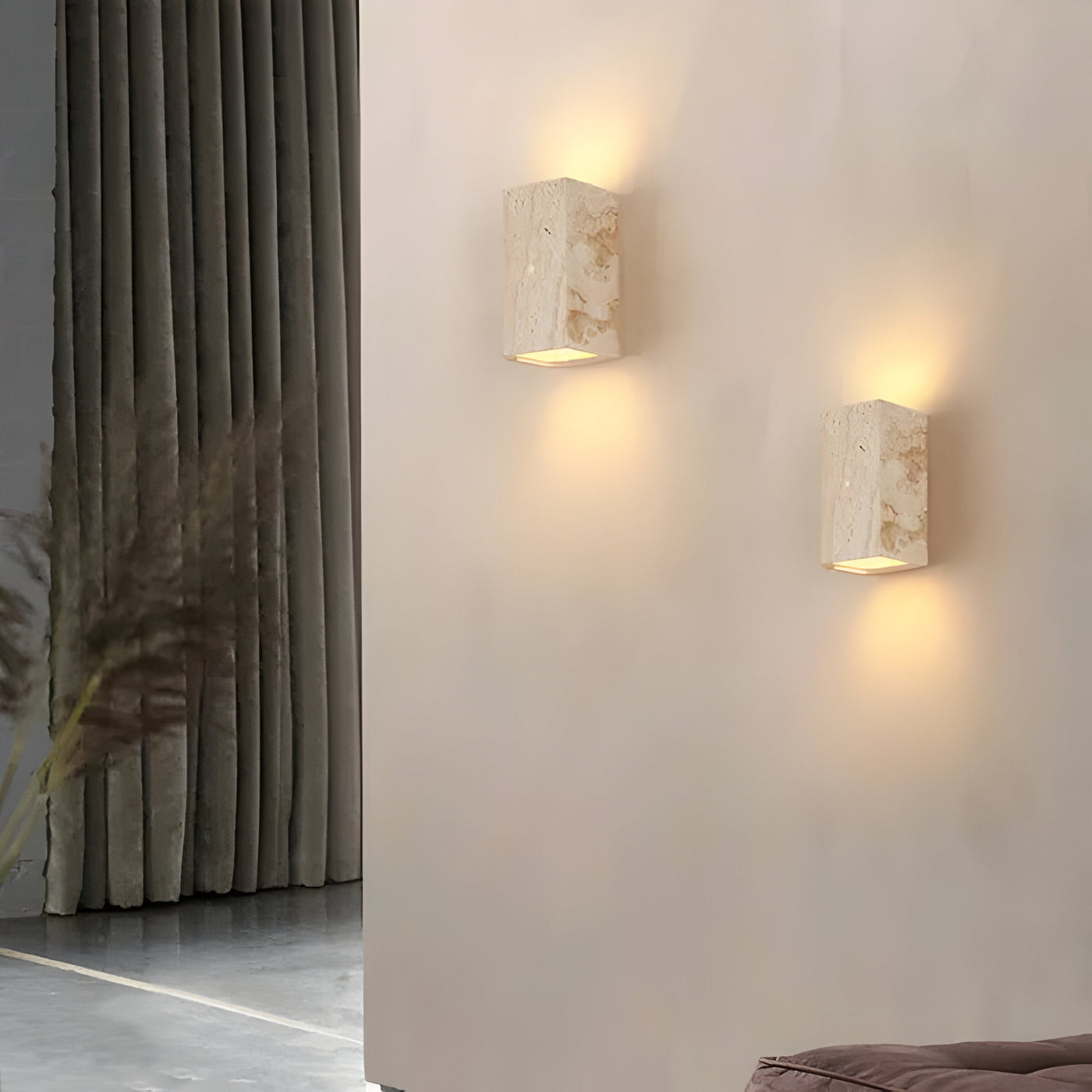ScandiStone Light – Rechteckige Travertin-LED-Wandleuchte