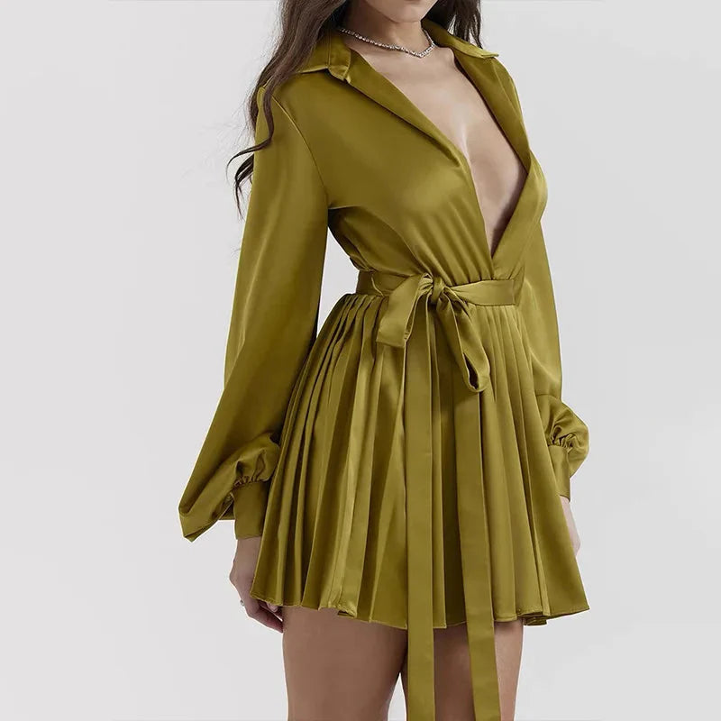 Minikleid mit tiefem V Ausschnitt, langen Ärmeln und Taillengürtel für Frauen