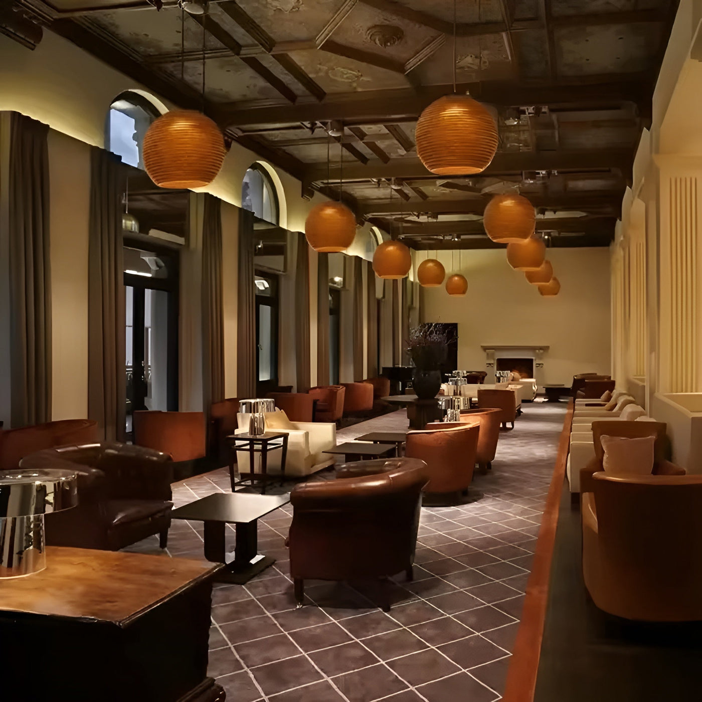 ShadowFlare Light – Dekorative Metall-Pendelleuchte