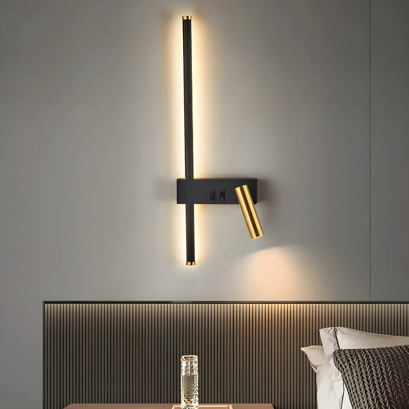 QuietGlow Lamp - Minimalist Duo-Wandlampe mit Schalter