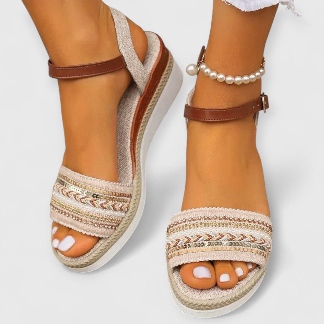 MONA | Sandalen mit Meeresflair