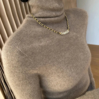 Brand & Belle | Luxuriöser Cashmere Pullover mit hohem Kragen