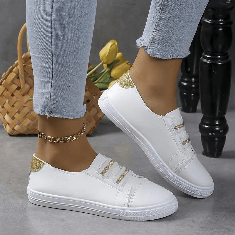 Bequeme Slip On Sneaker mit modernem Look für Frauen