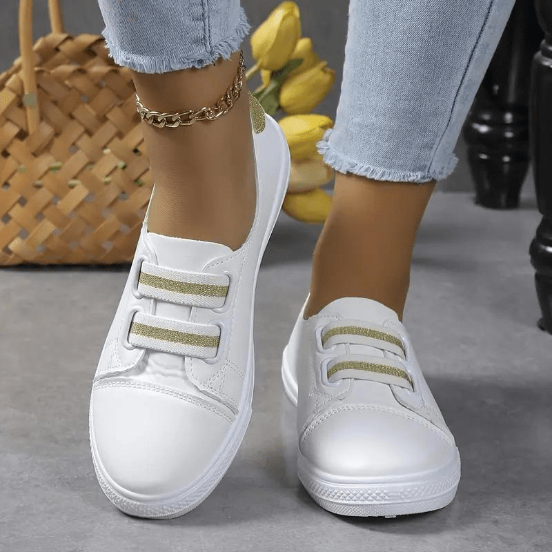 Bequeme Slip On Sneaker mit modernem Look für Frauen