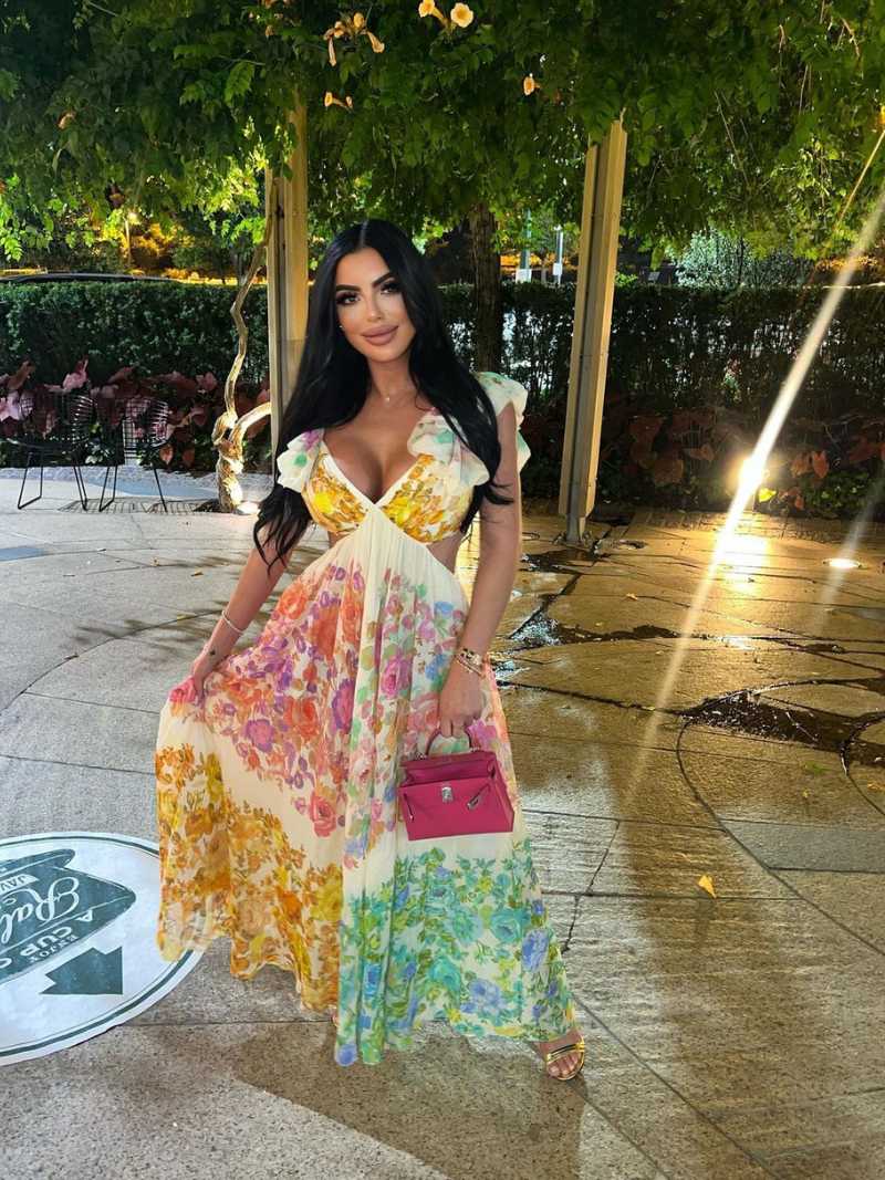 Nora® | V-Ausschnitt Kleid mit Offenem Rücken