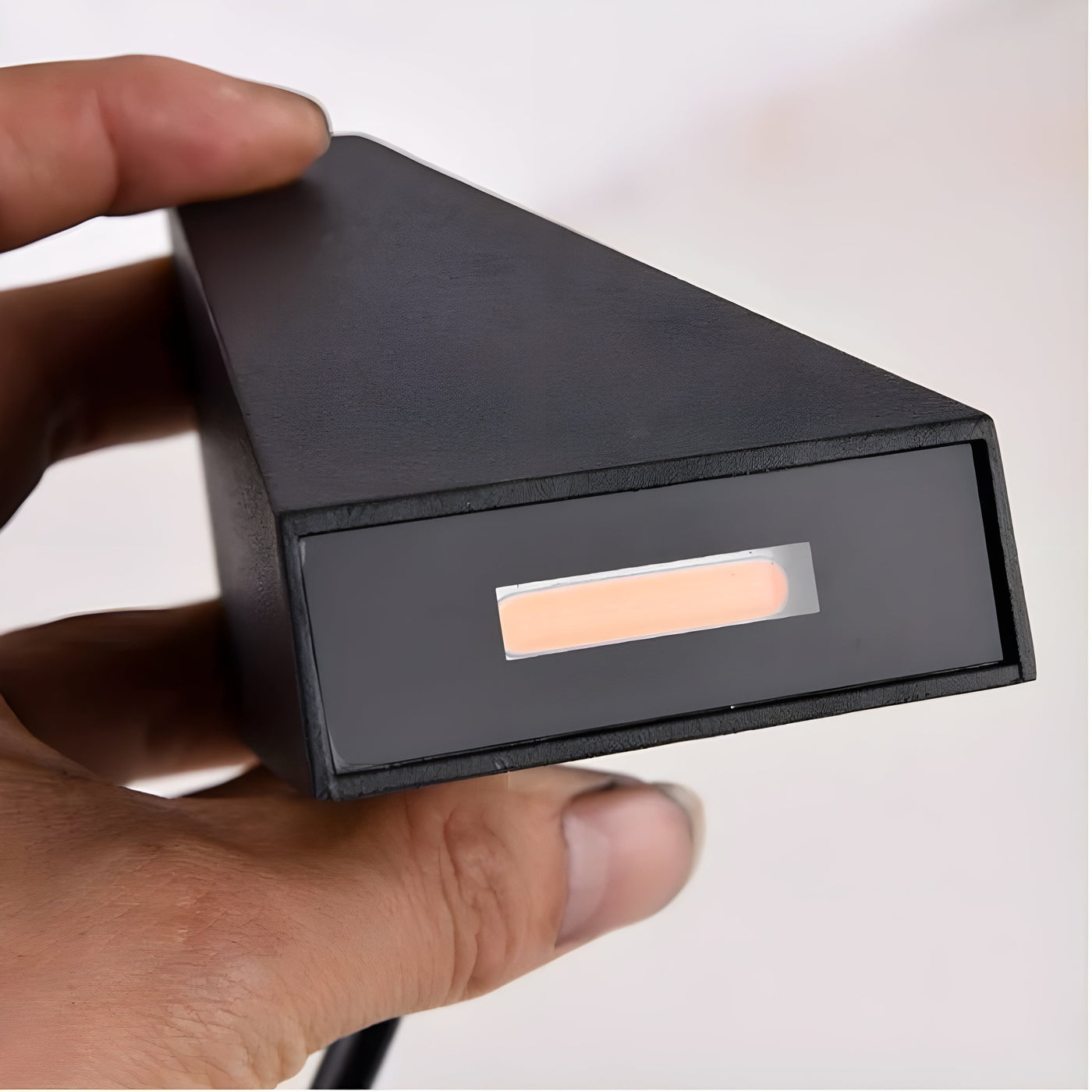 GlowHorizon Light – Nordische Aluminium Up- und Down-LED-Leuchte