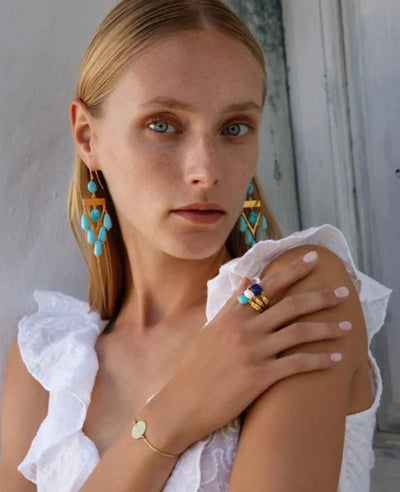 Goldfarbener Ring mit Türkisakzenten Für Frauen