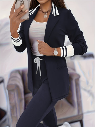 Ingelore - Modischer Gestreifter Zweiteiler Im Satz