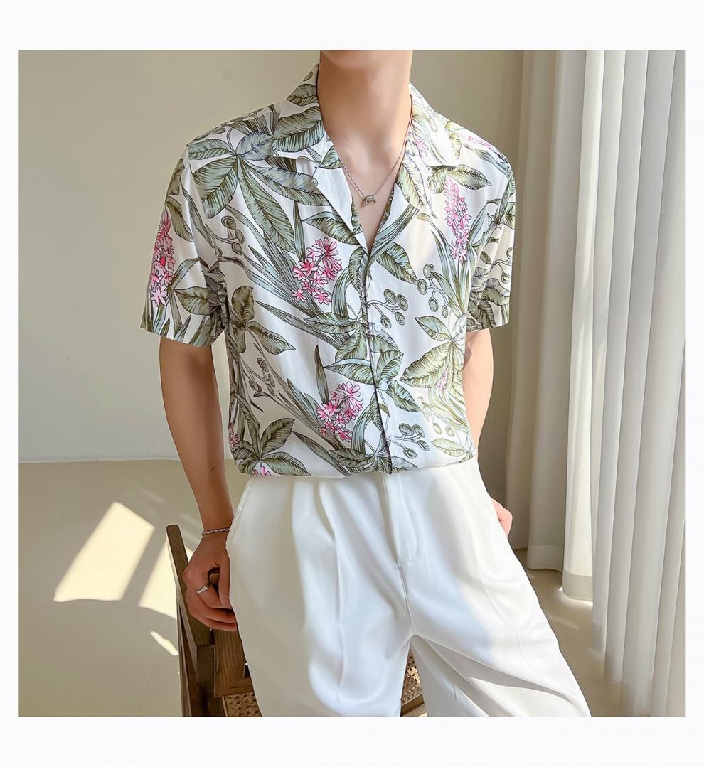 Herrenhemd aus Viskose mit tropischem Aufdruck, lockere Passform - Julian