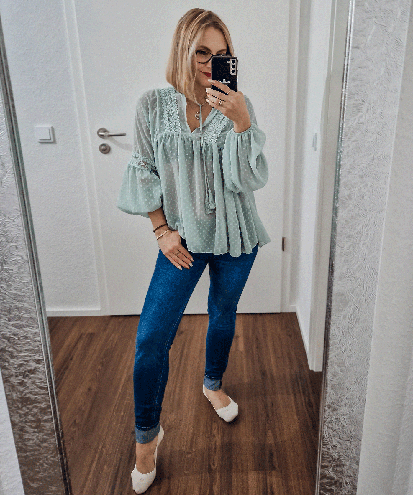 Leichtes Paula Mint Oberteil mit frischer Eleganz für Frauen