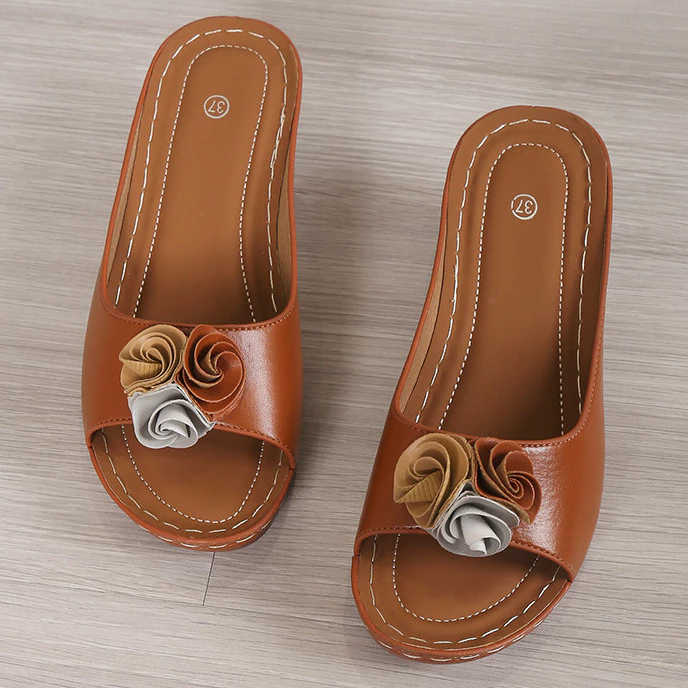 Bequeme Orthopädische Damen Sandalen | Keilabsatz