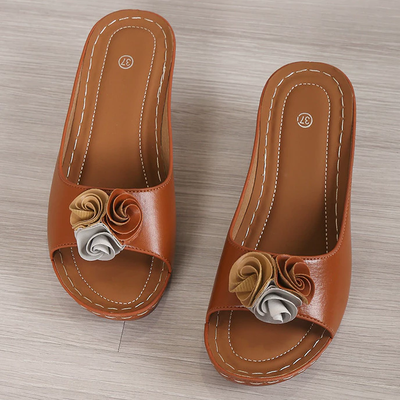 Bequeme Orthopädische Damen Sandalen | Keilabsatz