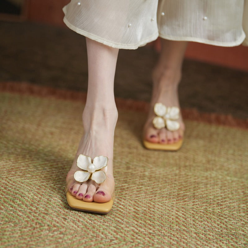 Damen Sandalen mit eleganten goldenen Perlen Stil Blume - Liora