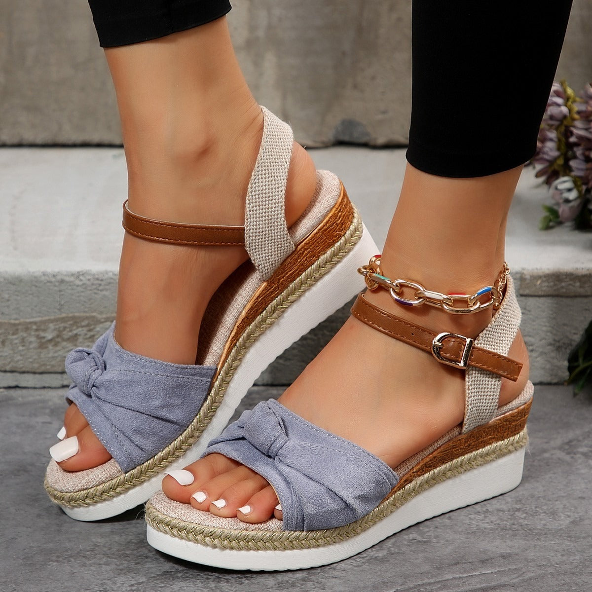 Damen Plateau-Sandalen mit offener Spitze aus Jute Denim - Isela