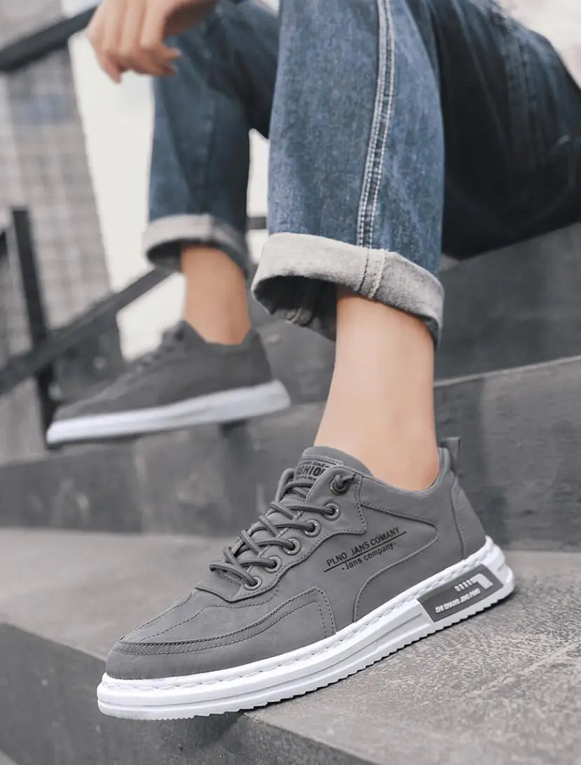 Atmungsaktive Sportschuhe für Herren in olivgrün - Milo