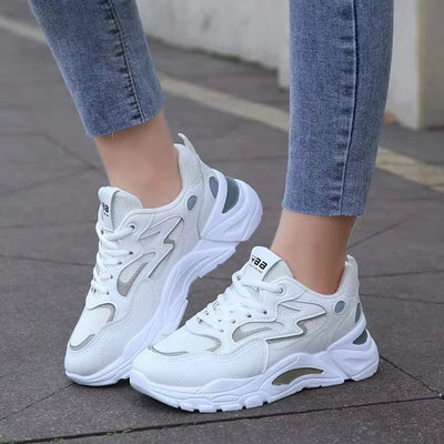 Atmungsaktive Mesh-Turnschuhe für Frauen mit dickem Plateau - Valeria