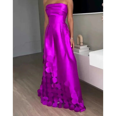 Trägerloses, langes Kleid aus Satin mit durchbrochenen Details - Valentina