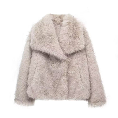 Mila | Luxuriöser Faux Fur Mantel für stilvolle Wintertage