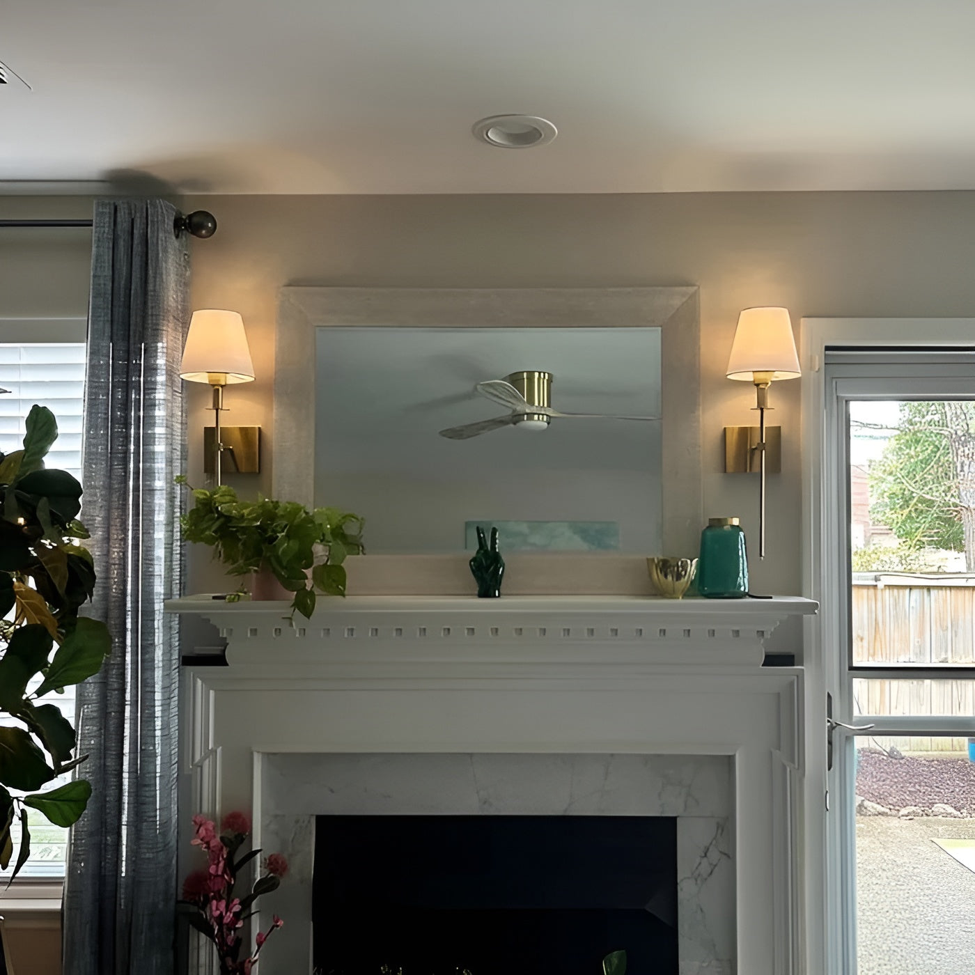 AuraFlare Light – Amerikanische Moderne Kabellose Wandlampe