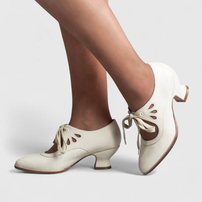 Leandra | Orthopädische Riemenschuhe