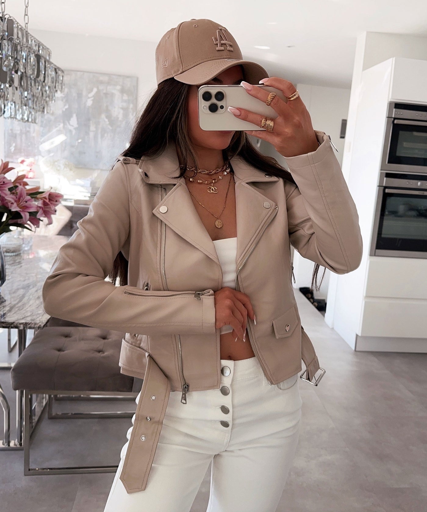 Beiges Oberteil mit zeitloser Weichheit für Frauen