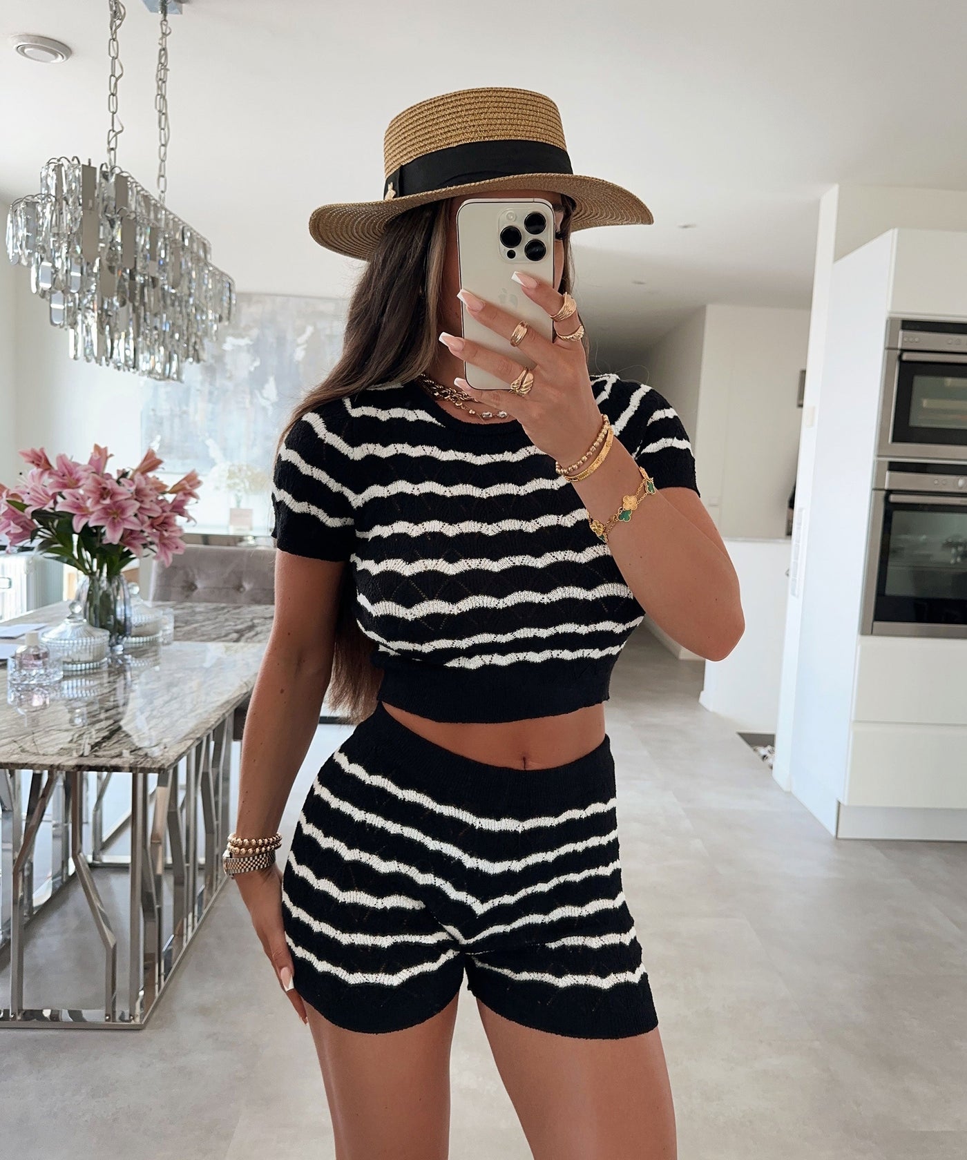 Oberteil mit Strukturstreifen und moderner Dimension für Frauen