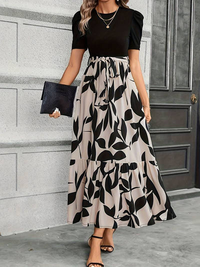 Luna | Kleid mit Blumendruck und Rundhalsausschnitt | Feminin, stilvoll & vielseitig