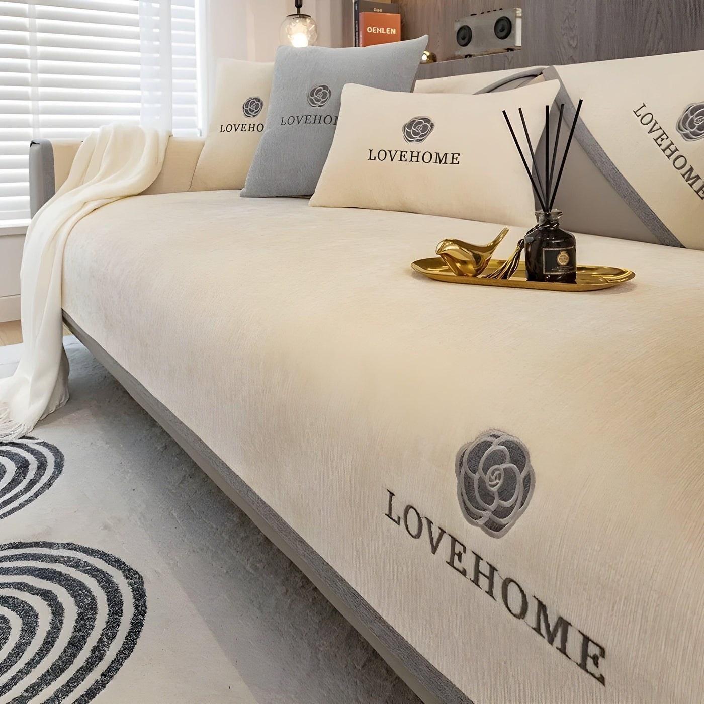 LuxeWrap Sofabezug - Moderner, Rutschfester Sofakissenschutz