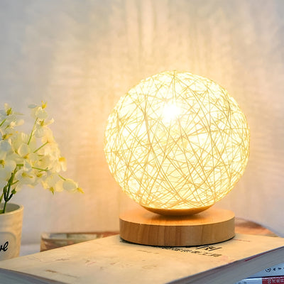TwineGlow Light - Moderne USB-Ladbare Rattan-Tischlampe