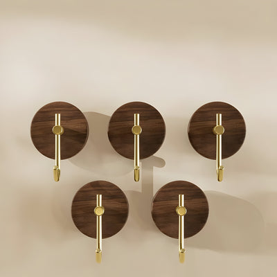 WalnutGrip Hooks – Multifunktionale Wandhaken aus Walnussholz