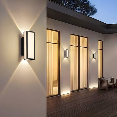 UrbanBeam Light - Wasserdichte LED-Wandlampe für den Innenhof