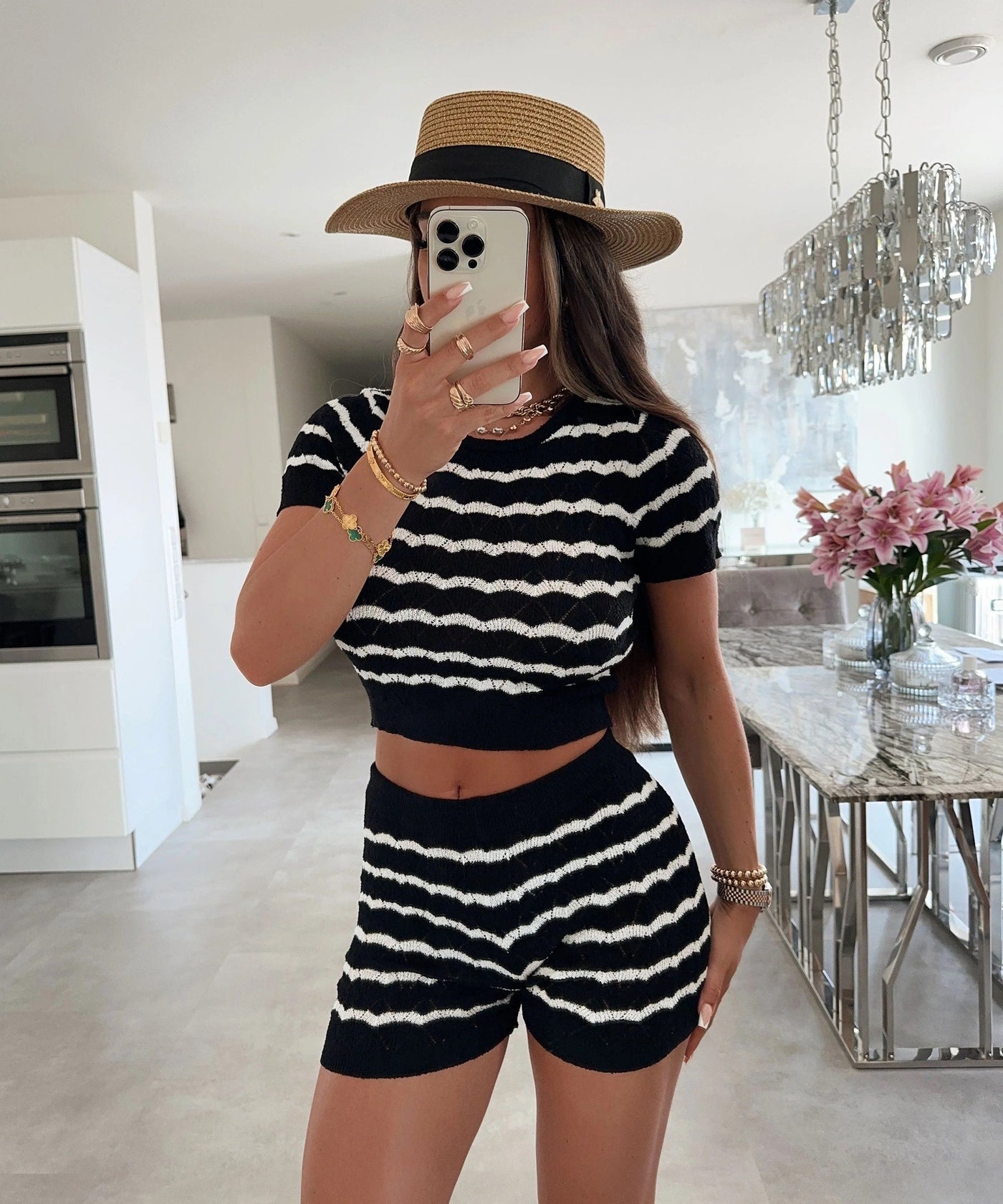 Oberteil mit Strukturstreifen und moderner Dimension für Frauen